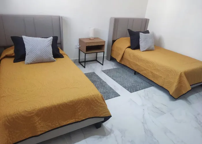 Moderno Apartamento 2 Dormitorios En Condominio, Playa Del Carmen